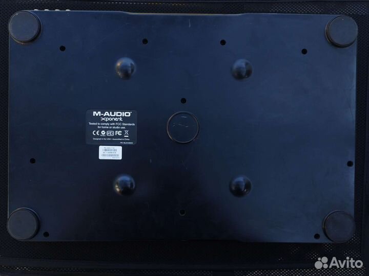 Dj оборудование (контролер) M-audio xponent
