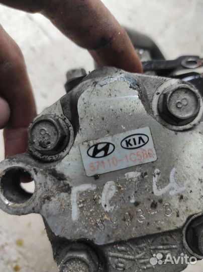 Насос гидроусилителя руля Hyundai Getz 1.4-1.6