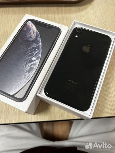 iPhone Xr, 64 ГБ