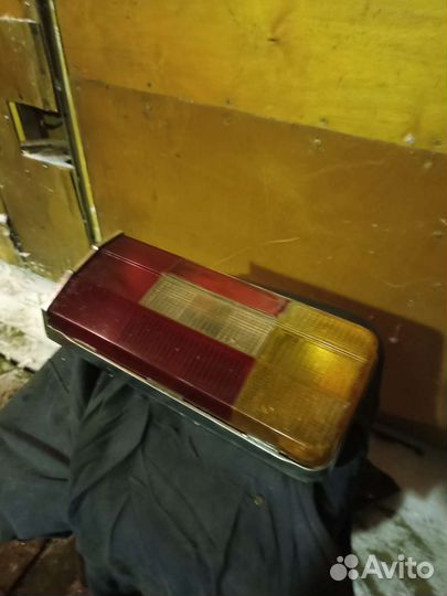 Стекло фары ваз 21213