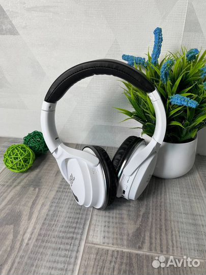 Bluetooth наушники JBL