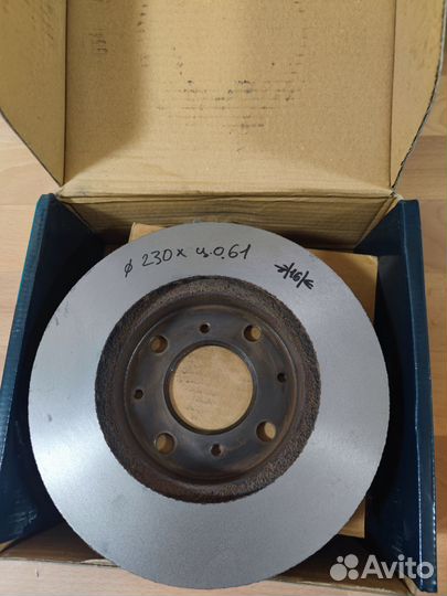 Тормозные диски Honda Fit перед