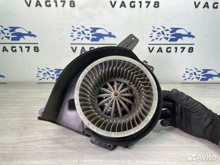 Моторчик печки Volkswagen Polo 9N3 BKY 1.4 MPI