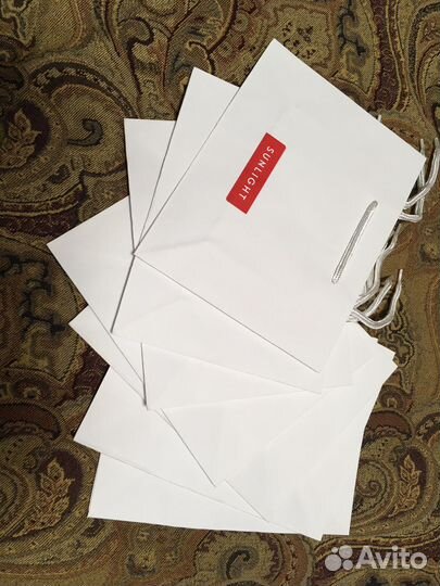 Коробочки для ювелирных изделий