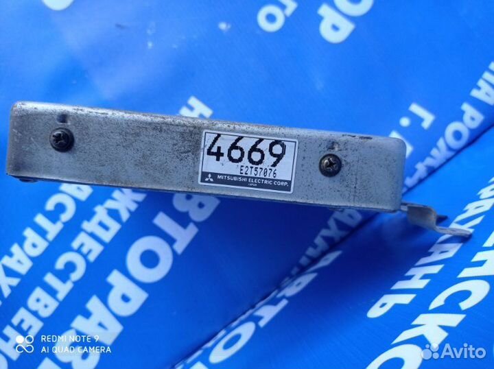 Блок управления двигателем Mitsubishi Libero