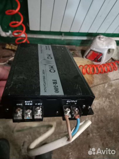 Сабвуфер kicker и моноблок момо