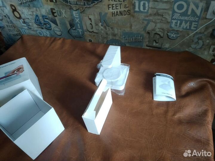 Sinji беспроводная зарядка и дезинфектор