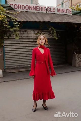 Платье женское