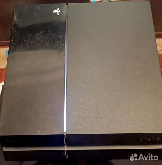Sony PlayStation 4