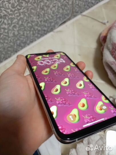 iPhone Xs, 64 ГБ