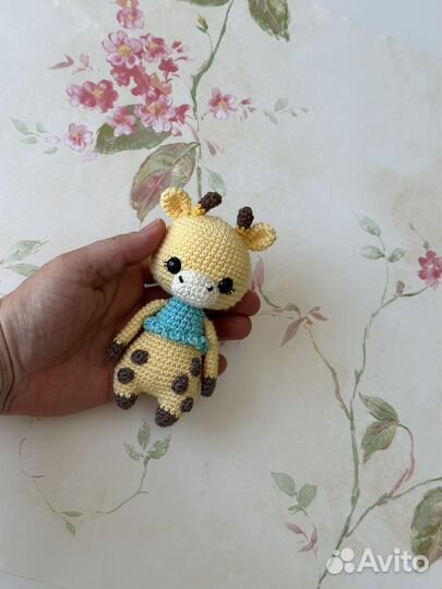 Вязаная игрушка ручной работы