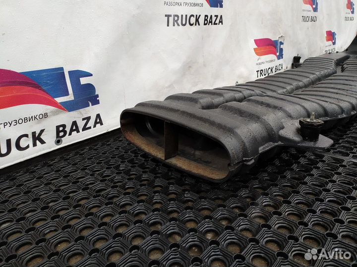 Воздухозаборник Volvo FH