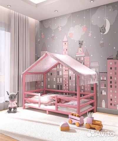 Кровать домик