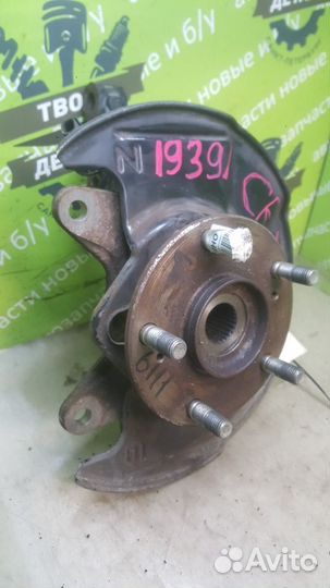 Ступица цапфа кулак передняя левая Honda Cr-V