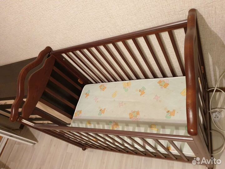 Продам детскую кровать