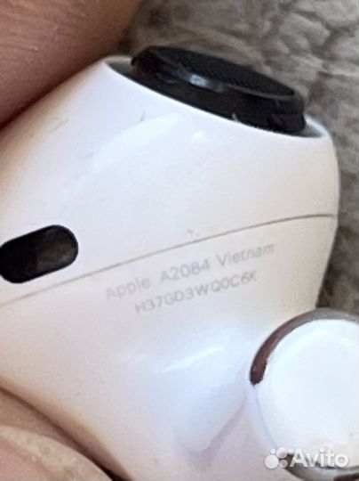 Apple airpods pro левый