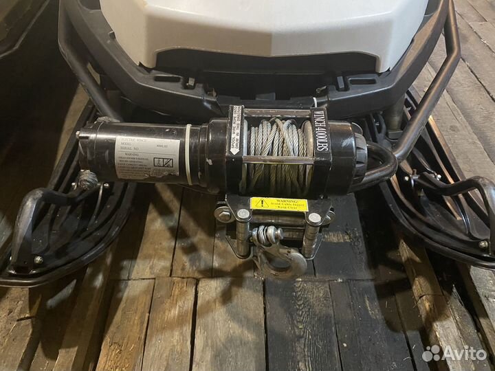 Продаю снегоход