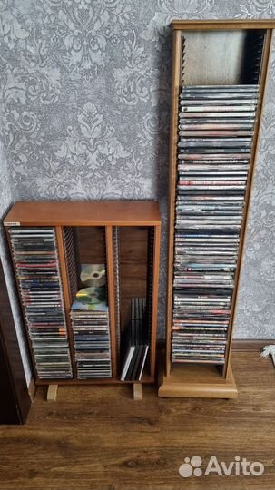 Полка для CD дисков и DVD