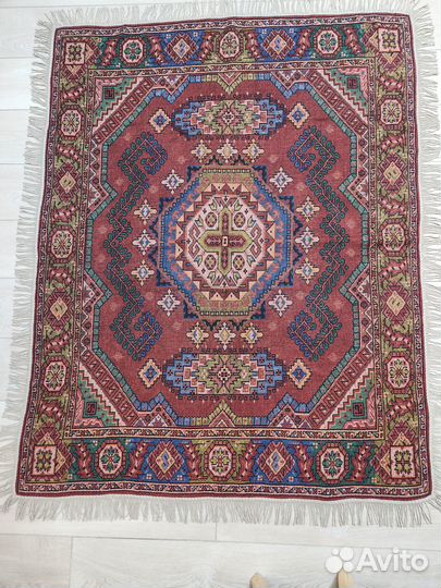 Скатерть гобеленовая с кистями винтаж Германия