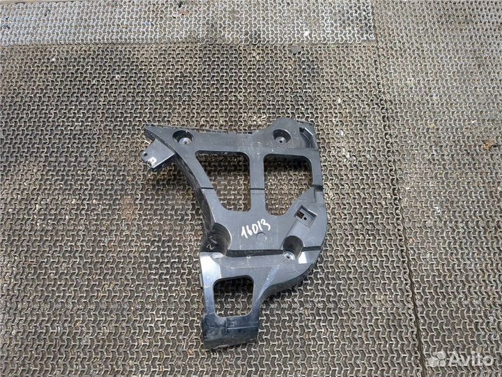 Кронштейн бампера BMW X5 E70, 2012