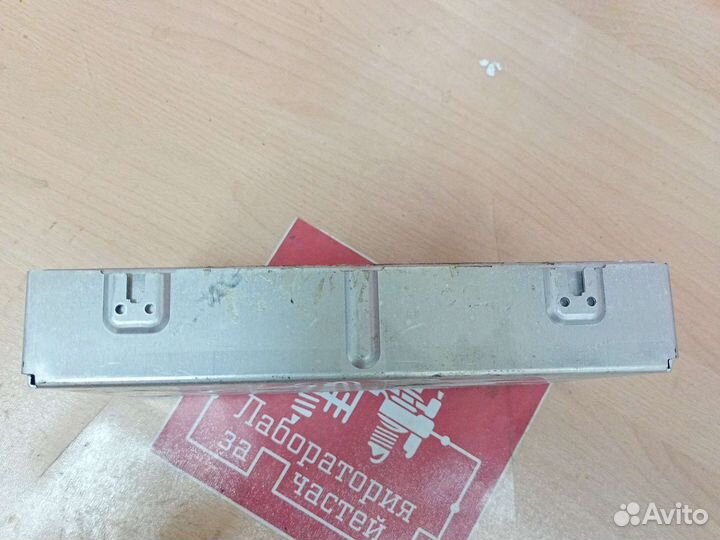 Блок управления двс Isuzu Vehicross 8162453992 UGS