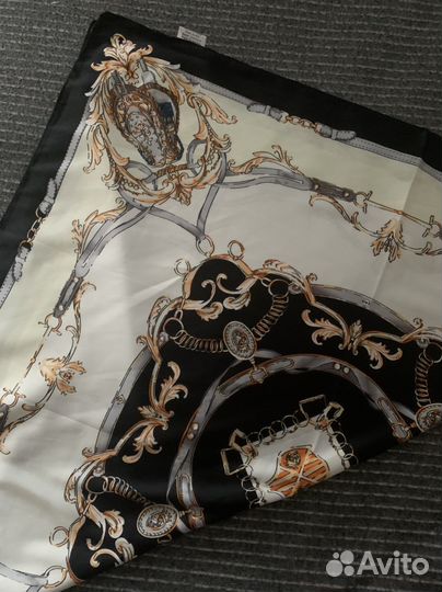 Шелковый платок