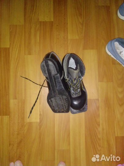 Продаю лыжные ботинки