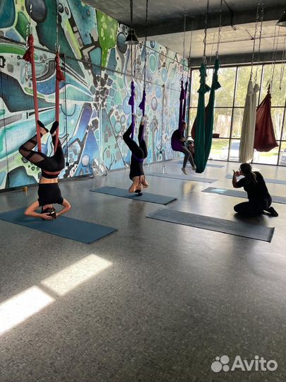 Йога в гамаках Старомышастовская