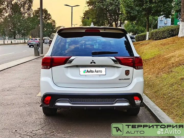 Mitsubishi Outlander 2.0 CVT, 2021, 54 000 км