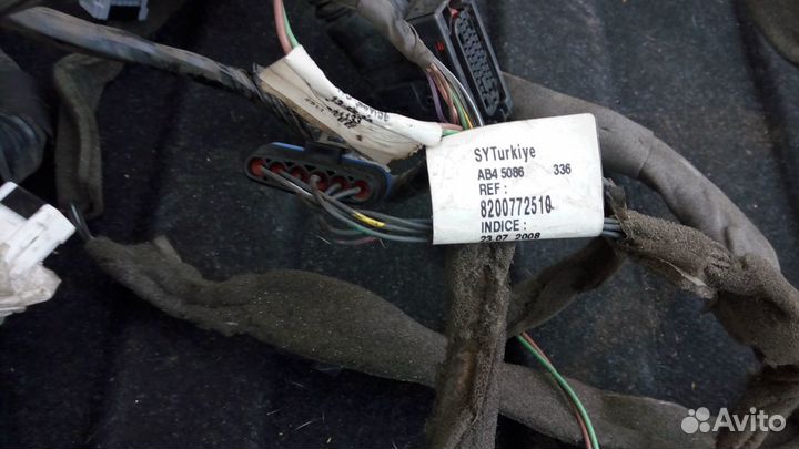 Проводка дверей Рено меган 2 рест