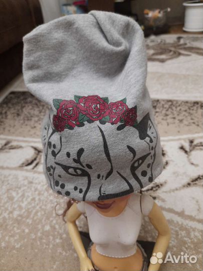 2 шапки