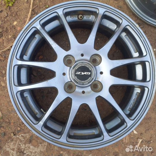 Красивое литье из Японии R 14 4х100