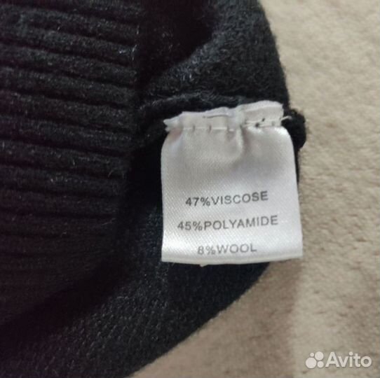 Джемпер с пайетками на Новый год 42-44 размер