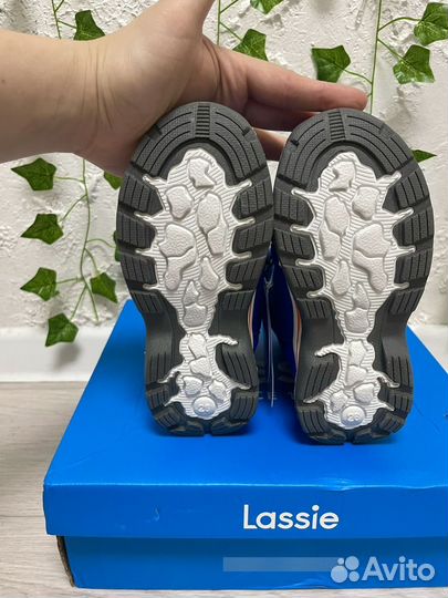 Ботинки зимние новые lassie 26 размер