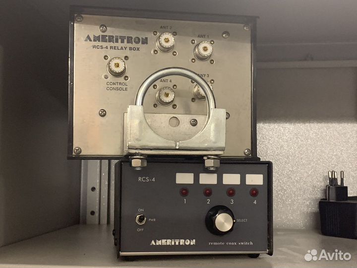 Антенный коммутатор Ameritron RCS-4X