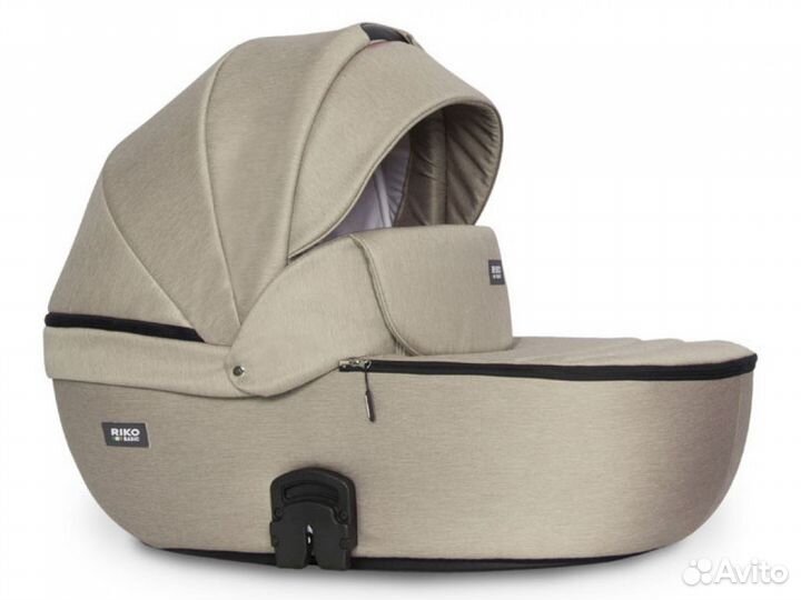 Коляска 2 в 1 Riko Basic Montana 02 бежевый