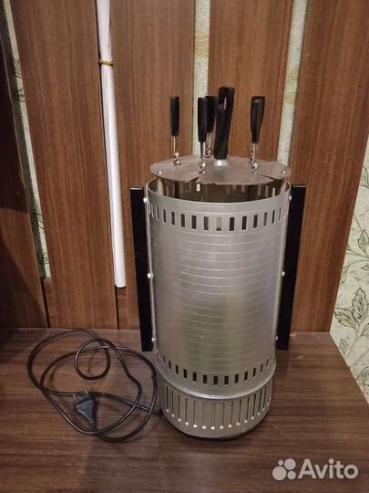 Электрическая шашлычница