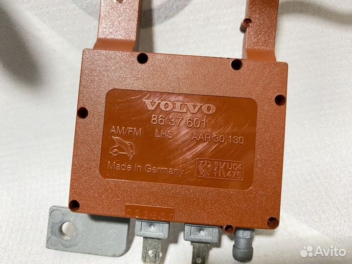 Усилитель антенны AM/FM Volvo S60 2000-2009