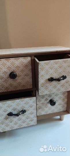 Комод декоративный