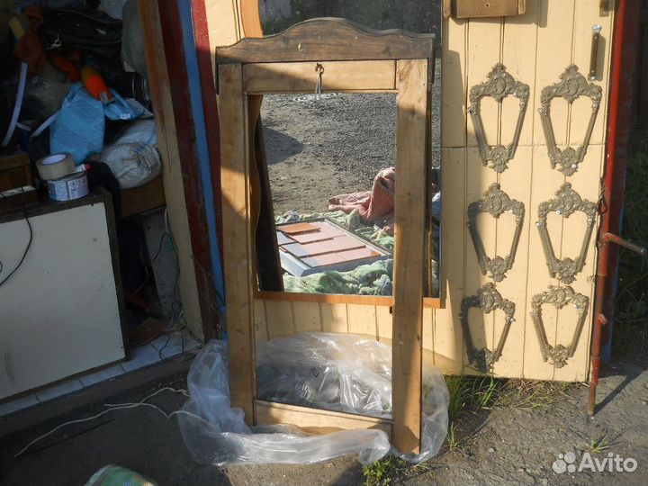 Старинная рама для зеркала большая