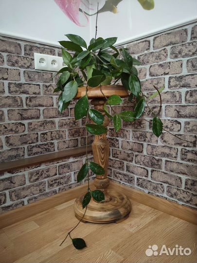 Подставка для цветов напольная деревянная