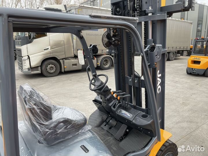 Вилочный погрузчик JAC CPCD30, 2023