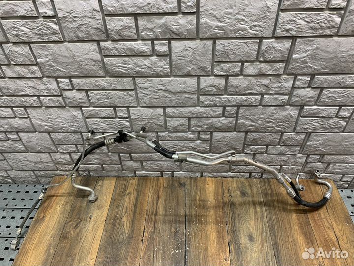 VW Touareg NF Трубка кондиционера