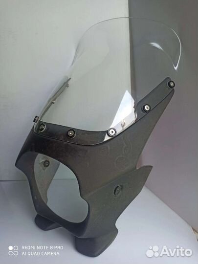 Ветровое стекло для мотоциклов с круглой фарой