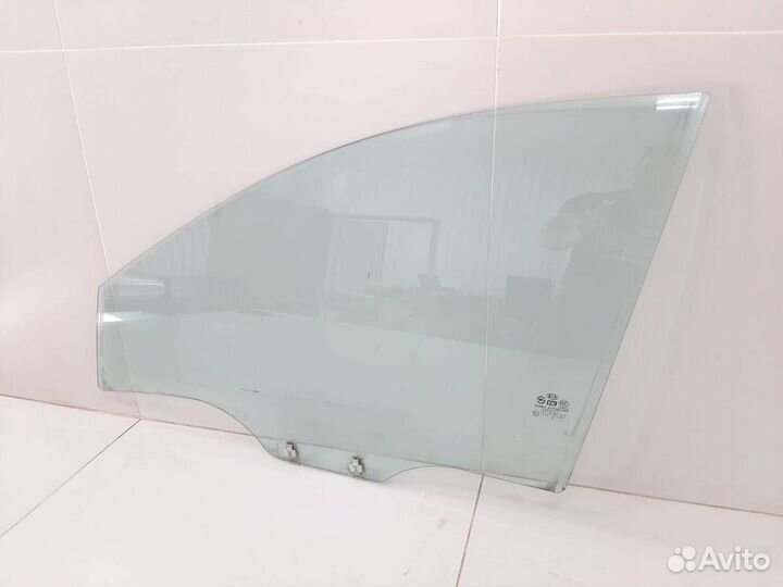 Стекло двери передней левой Kia Rio 2 JB 2005-2011
