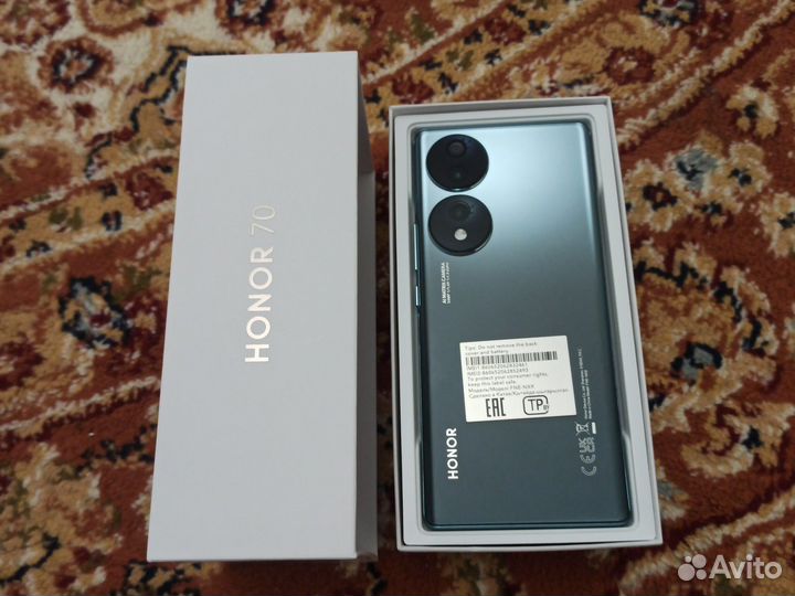 HONOR 70, 8/128 ГБ