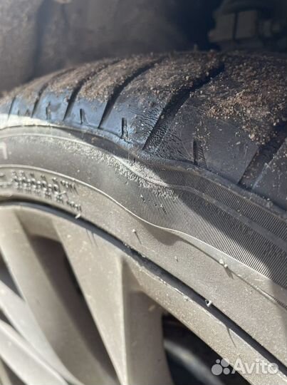 Nokian Tyres Hakka Black 245/40 R20