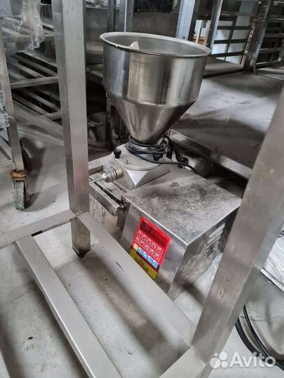 Машина для наполнения начинкой dosiplus (Италия)