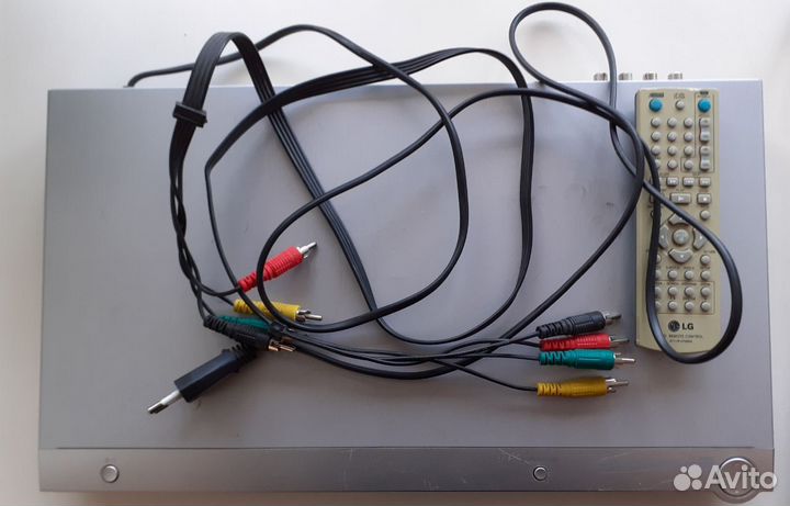 DVD-плеер LG DV656x