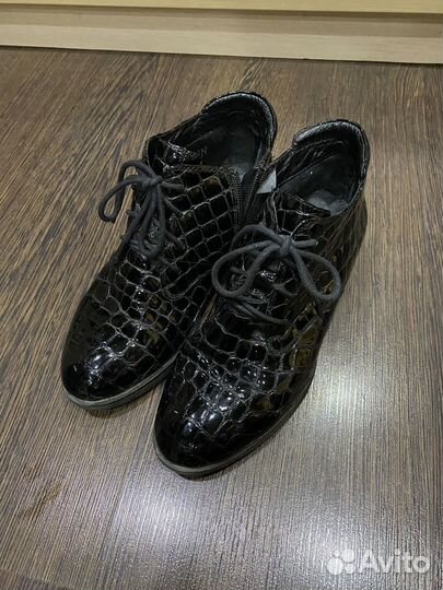 Ботинки женские демисезонные 36 размер